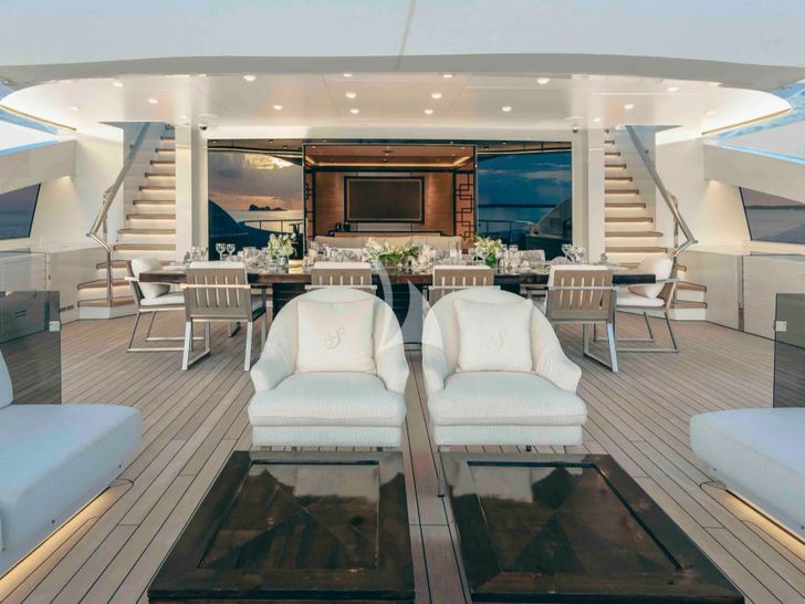 SAMURAI Alia 60m - sky deck aft lounge SAMURAI Alia 60m - sky deck aft lounge
