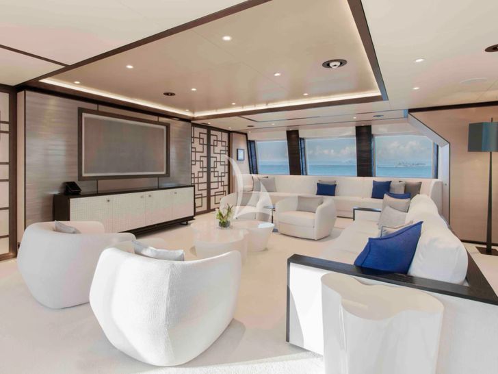 SAMURAI Alia 60m - sky lounge SAMURAI Alia 60m - sky lounge