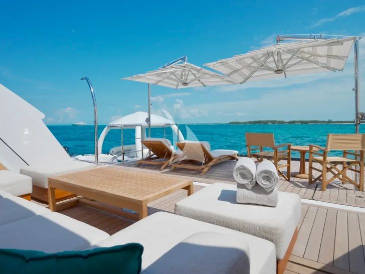 SAMURAI Alia 60m - beach club SAMURAI Alia 60m - beach club