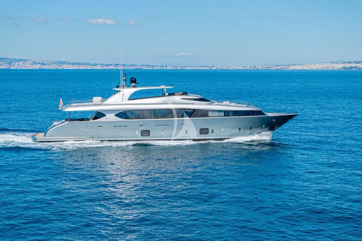 Charter Yacht SANDS - Maiora 36FB - 6 Cabins - Naples - Capri - Positano - Amalfi Coast - Italy