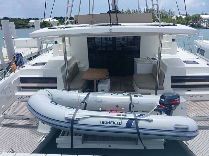 SAPPHIRE SEAS Lagoon 51 - aft shot SAPPHIRE SEAS Lagoon 51 - aft shot