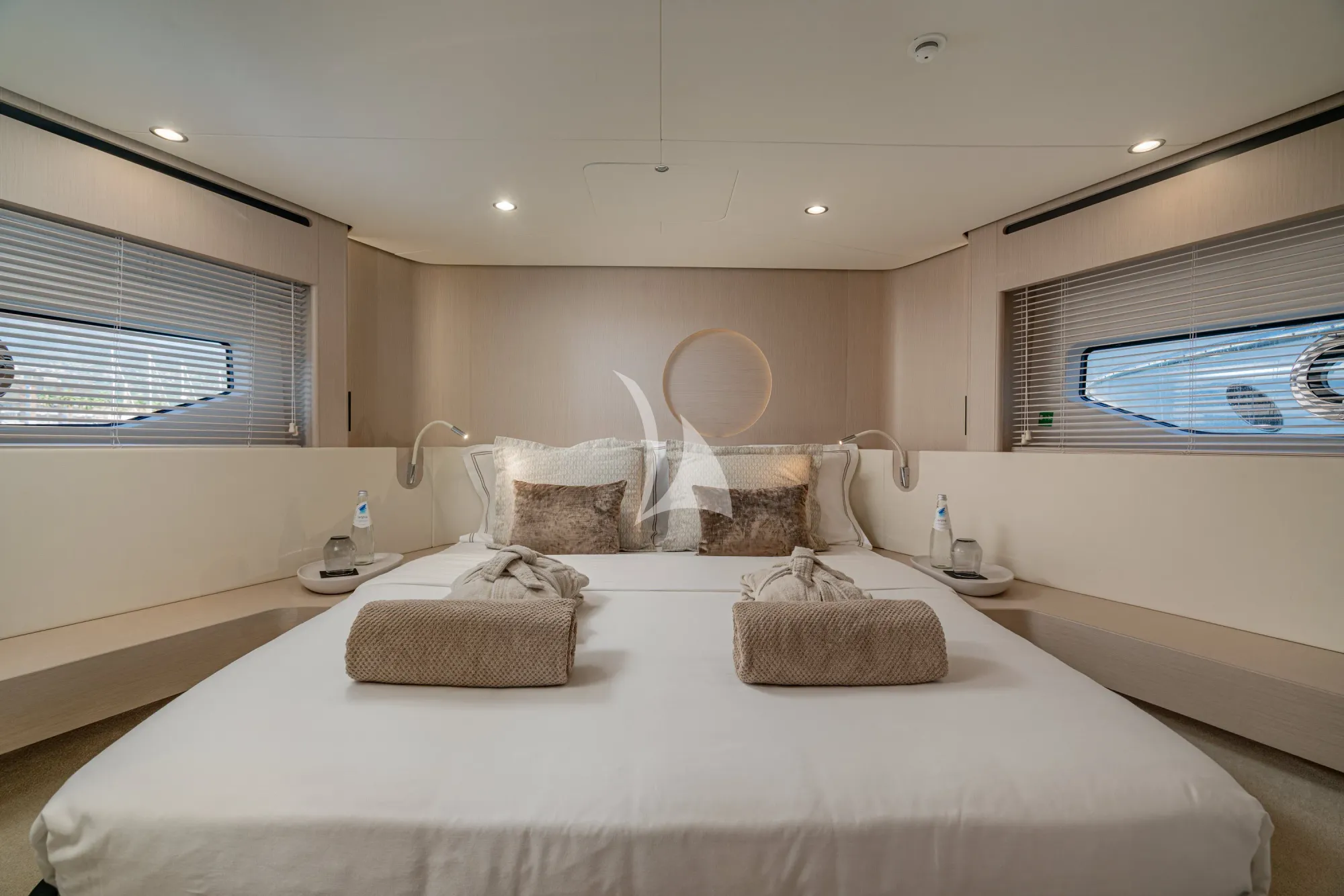 Charter Yacht SBK - Azimut 68 Fly - 4 Cabins - Naples - Capri - Positano - Amalfi Coast - Italy