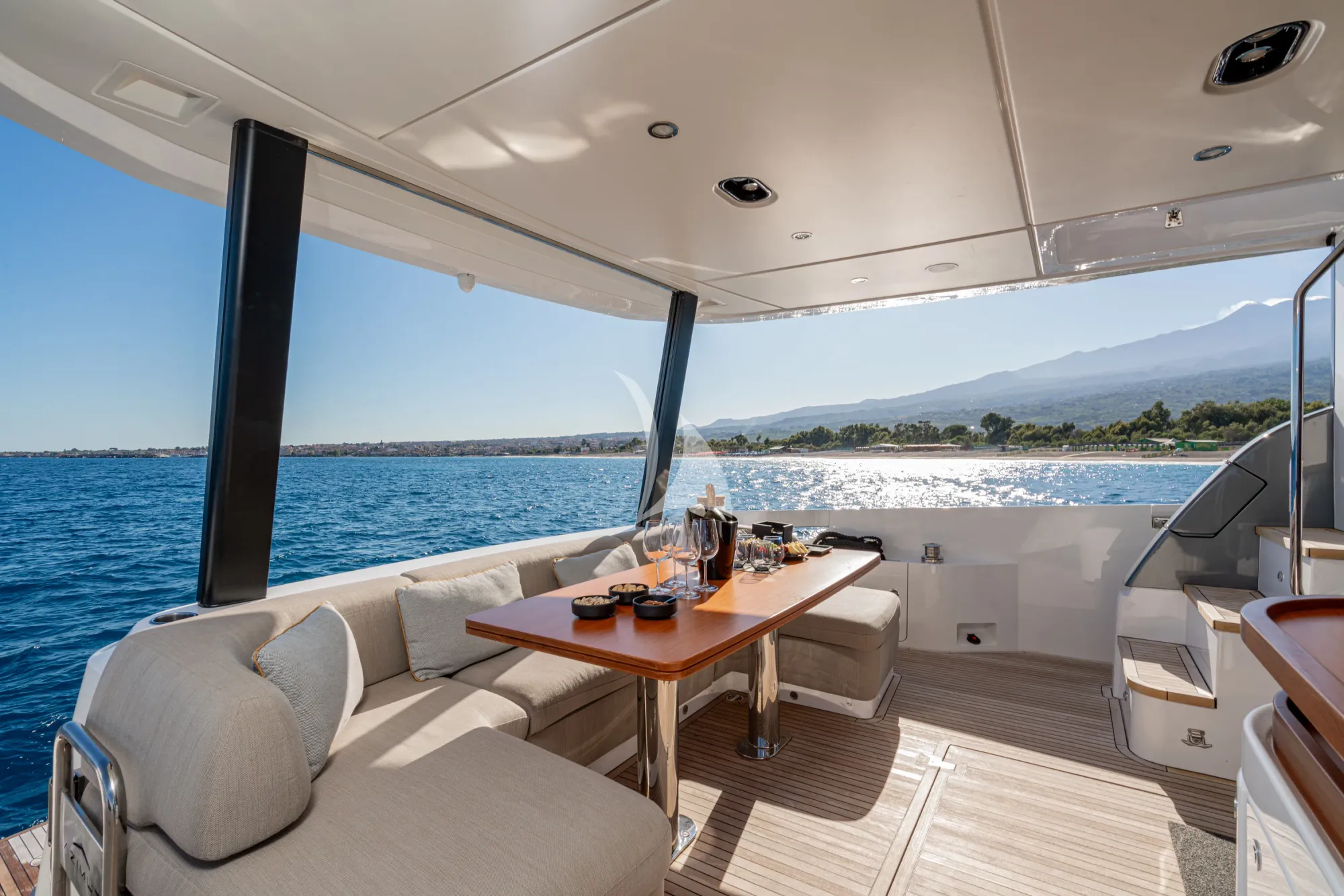 Charter Yacht SBK - Azimut 68 Fly - 4 Cabins - Naples - Capri - Positano - Amalfi Coast - Italy