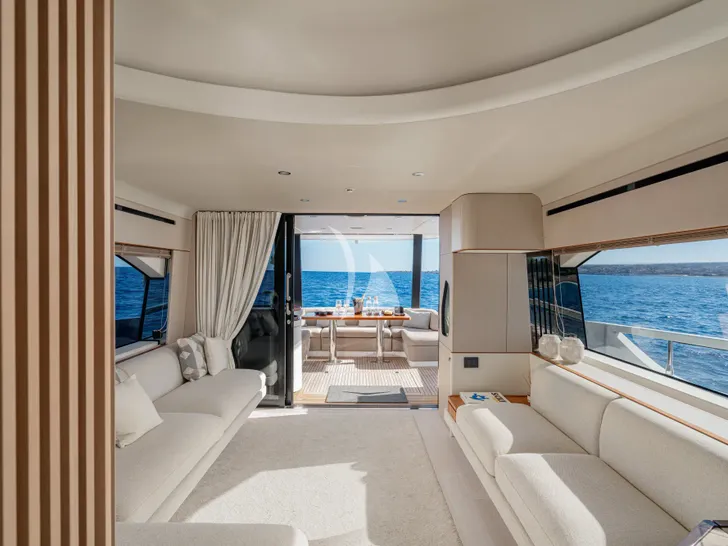 SBK Azimut 68 Fly - main saloon lounge SBK Azimut 68 Fly - main saloon lounge