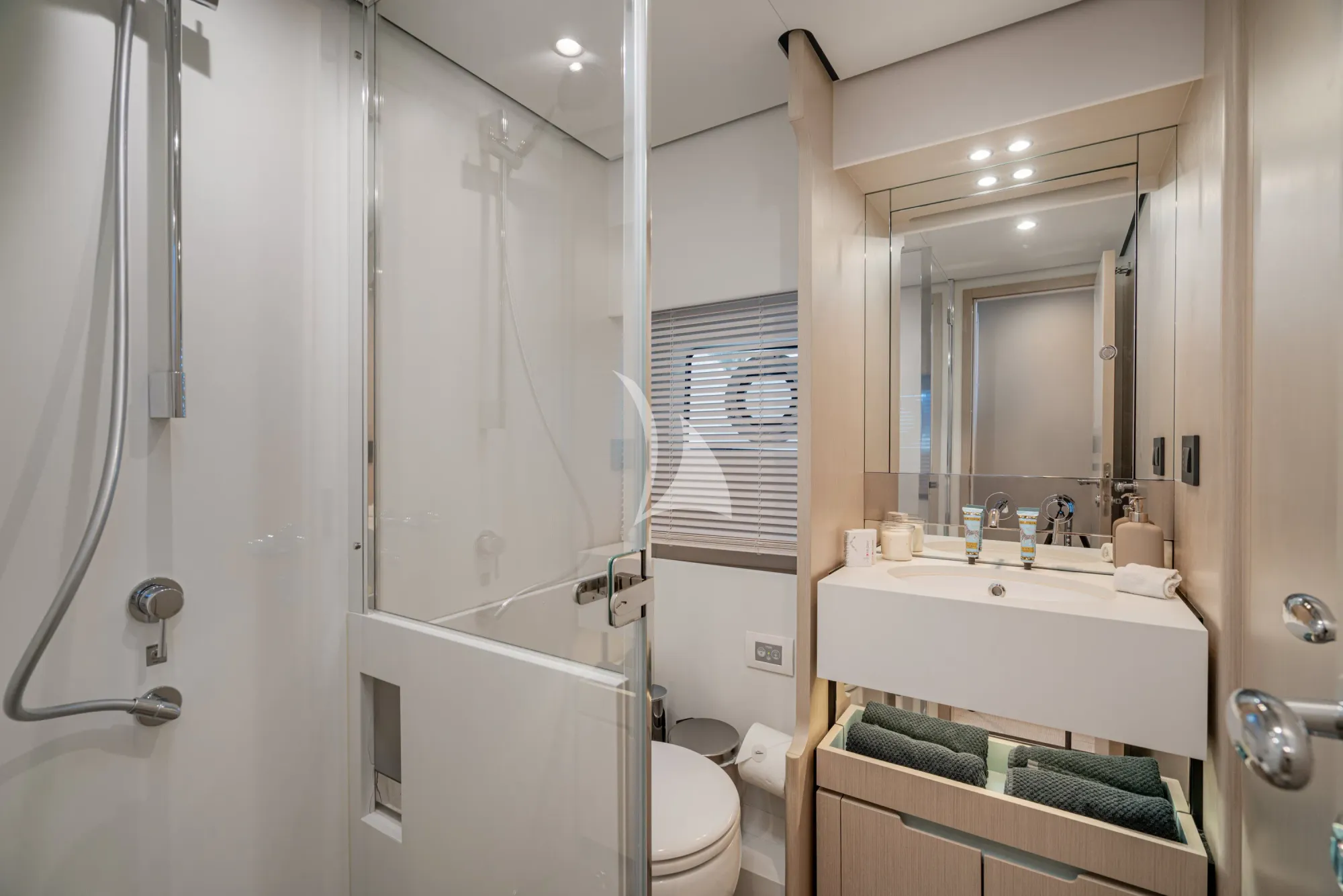 Charter Yacht SBK - Azimut 68 Fly - 4 Cabins - Naples - Capri - Positano - Amalfi Coast - Italy