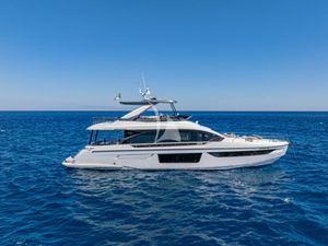 SBK - Azimut 68 Fly - 4 Cabins - Naples - Capri - Positano - Amalfi Coast - Italy SBK - Azimut 68 Fly - 4 Cabins - Naples - Capri - Positano - Amalfi Coast - Italy