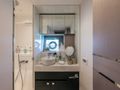 SWEET CAROLINA Sunseeker Manhattan 68 - VIP cabin bathroom SWEET CAROLINA Sunseeker Manhattan 68 - VIP cabin bathroom