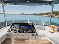 SWEET CAROLINA Sunseeker Manhattan 68 - flybridge helm SWEET CAROLINA Sunseeker Manhattan 68 - flybridge helm