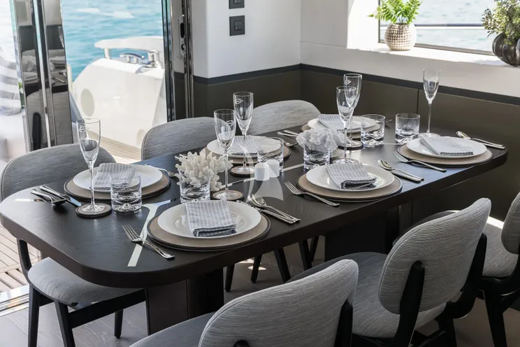 Charter Yacht SWEET CAROLINE - Sunseeker Manhattan 68 - 4 Cabins - Palma - Mallorca - Ibiza - Balearic Islands - Spain