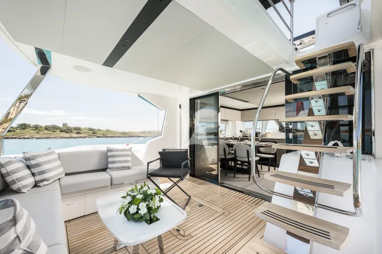 Charter Yacht SWEET CAROLINE - Sunseeker Manhattan 68 - 4 Cabins - Palma - Mallorca - Ibiza - Balearic Islands - Spain