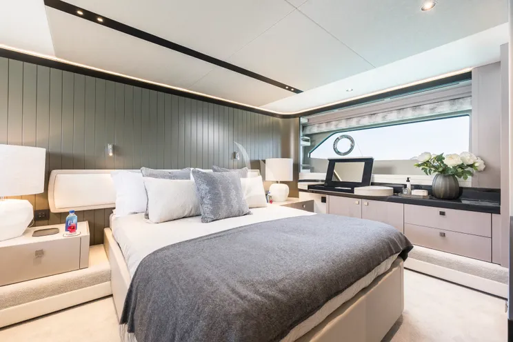 Charter Yacht SWEET CAROLINE - Sunseeker Manhattan 68 - 4 Cabins - Palma - Mallorca - Ibiza - Balearic Islands - Spain