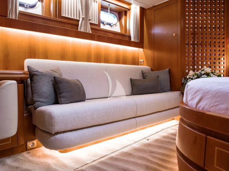 SCARENA Jongert 2900M master cabin seating area SCARENA Jongert 2900M master cabin seating area