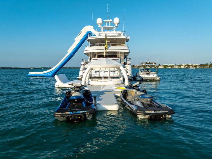 SWEET CAROLINE II Trinity 165 - the jet skis SWEET CAROLINE II Trinity 165 - the jet skis