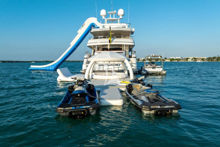 Charter Yacht SWEET CAROLINE II - Trinity 165 - 7 Cabins - Nassau - Exumas - Bahamas