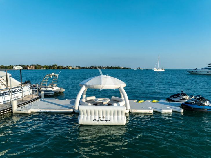 SWEET CAROLINE II Trinity 165 - the water toys SWEET CAROLINE II Trinity 165 - the water toys