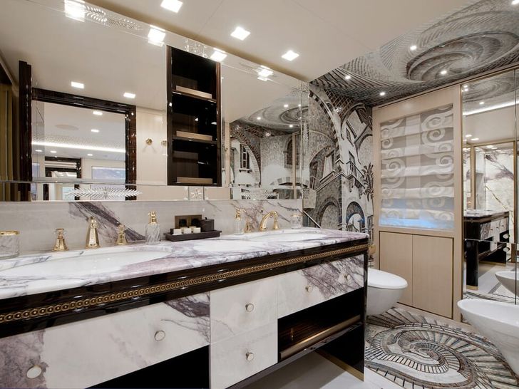 SCORPION Sanlorenzo 46m VIP cabin Paris bathroom SCORPION Sanlorenzo 46m VIP cabin Paris bathroom