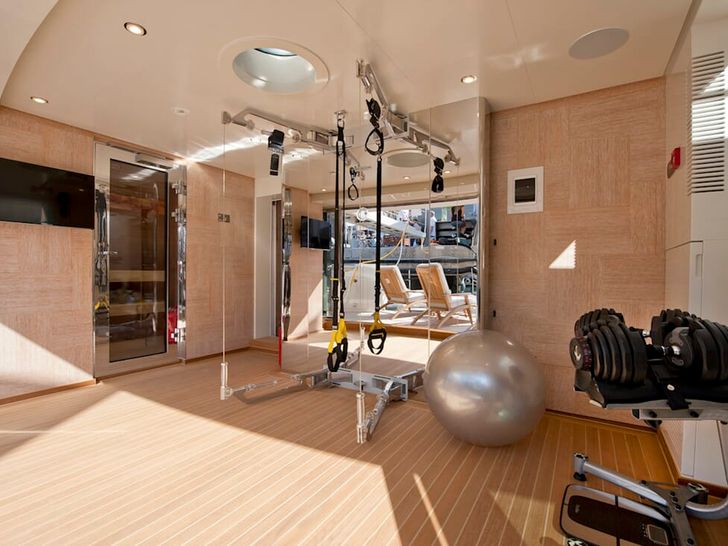SCORPION Sanlorenzo 46m gym SCORPION Sanlorenzo 46m gym