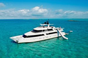 SEA AXIS - Heesen 125 - 5 Cabins - Nassau - Staniel Cay - Exumas - Bahamas SEA AXIS - Heesen 125 - 5 Cabins - Nassau - Staniel Cay - Exumas - Bahamas