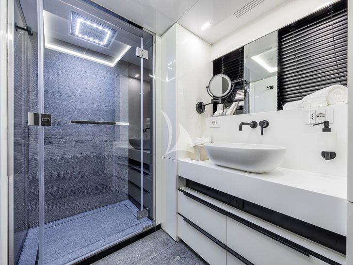 SEA CORAL II Arcadia A105 - VIP cabin 1 bathroom SEA CORAL II Arcadia A105 - VIP cabin 1 bathroom