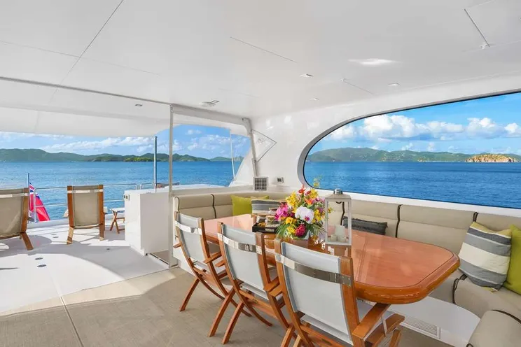 Charter Yacht SEAGLASS 74 - Horizon 74 - 4 Cabins - The Exumas - Nassau - Marsh Harbor - Bahamas - Caribbean