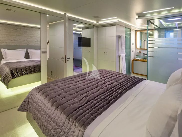 SEA WOLF Mondomarine 42m - VIP cabin 2 SEA WOLF Mondomarine 42m - VIP cabin 2