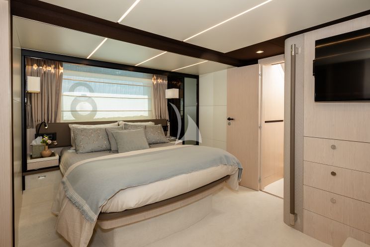 Charter Yacht SEA YA - Azimut 66 Fly - 4 Cabins - Athens - Mykonos - Paros - Cyclades - Greece