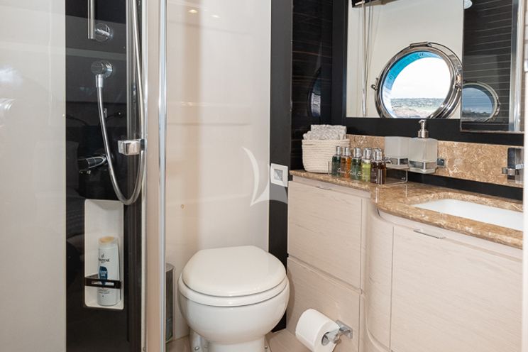 Charter Yacht SEA YA - Azimut 66 Fly - 4 Cabins - Athens - Mykonos - Paros - Cyclades - Greece