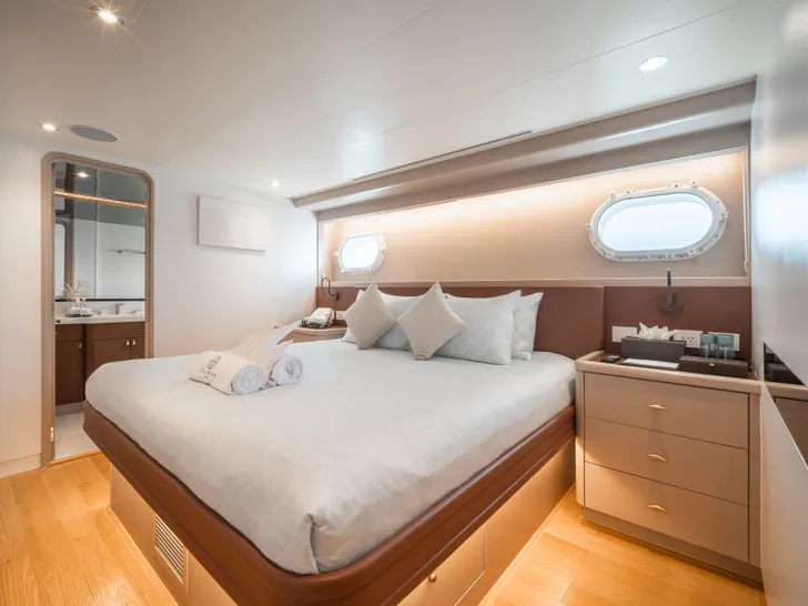 SEA BEAR Westport 130 - VIP cabin 2 SEA BEAR Westport 130 - VIP cabin 2