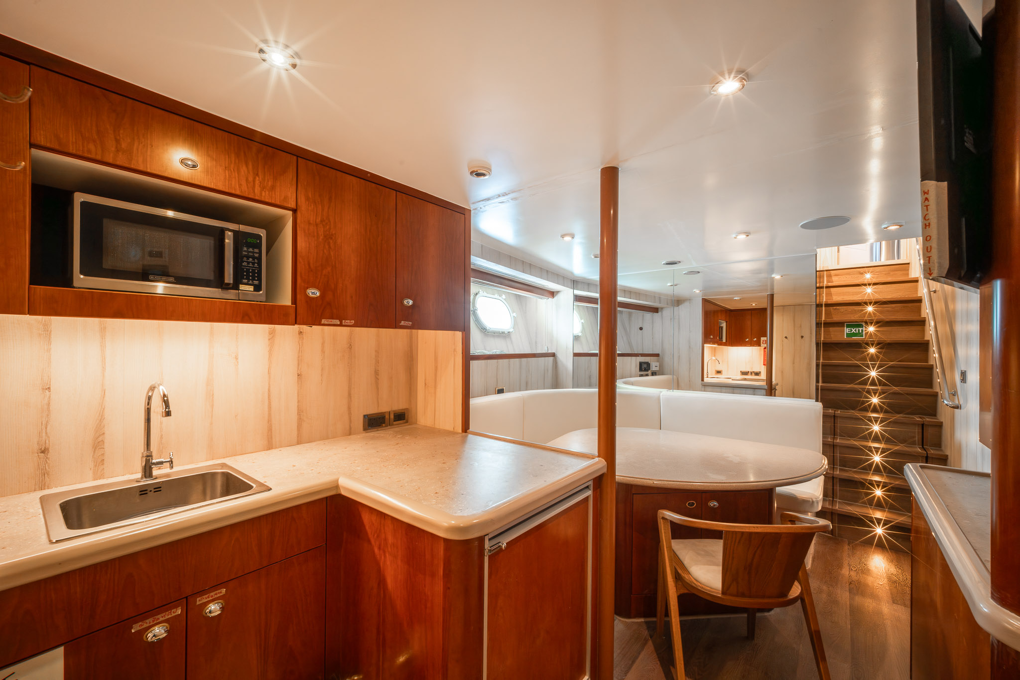 SEA BEAR Westport 130 - crew mess hall