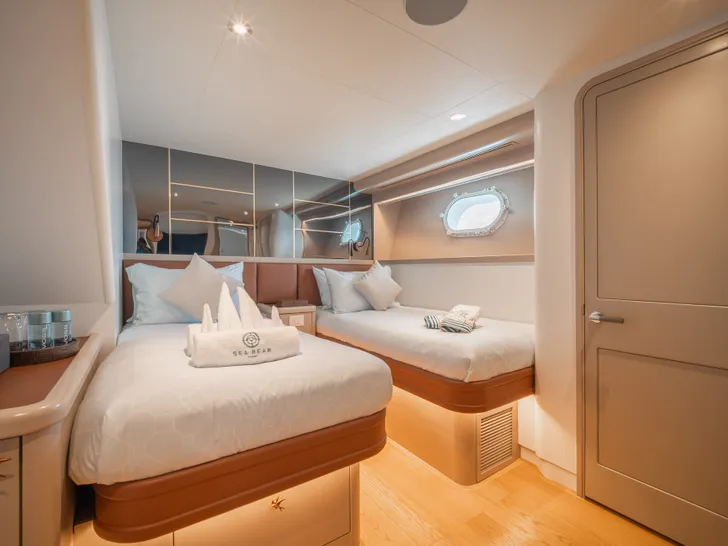 SEA BEAR Westport 130 - twin cabin SEA BEAR Westport 130 - twin cabin