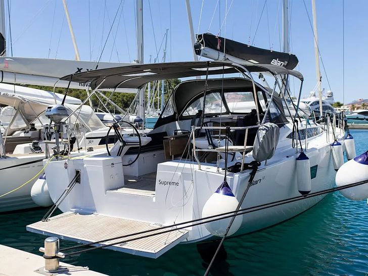 SEA BEE Elan impression 43 - docked aft shot SEA BEE Elan impression 43 - docked aft shot