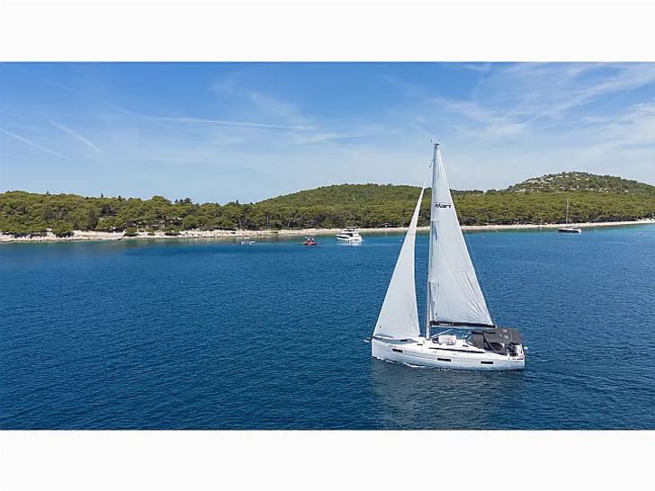 SEA BEE Elan impression 43 - sailing side profile SEA BEE Elan impression 43 - sailing side profile