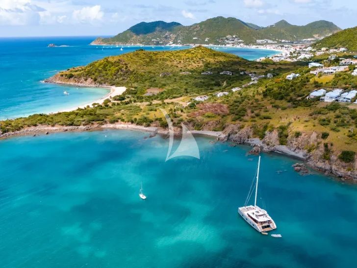 SEACLUSION Sunreef 80 - drone shot SEACLUSION Sunreef 80 - drone shot