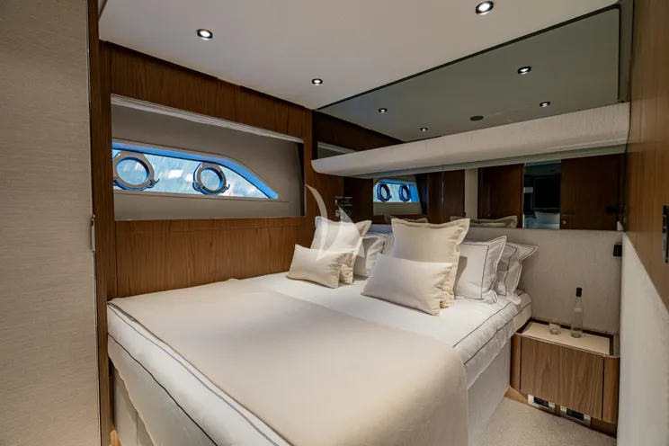 Charter Yacht SEA DIAMOND - Ferretti 780 - 4 Cabins - Naples - Capri - Positano - Amalfi Coast - Italy