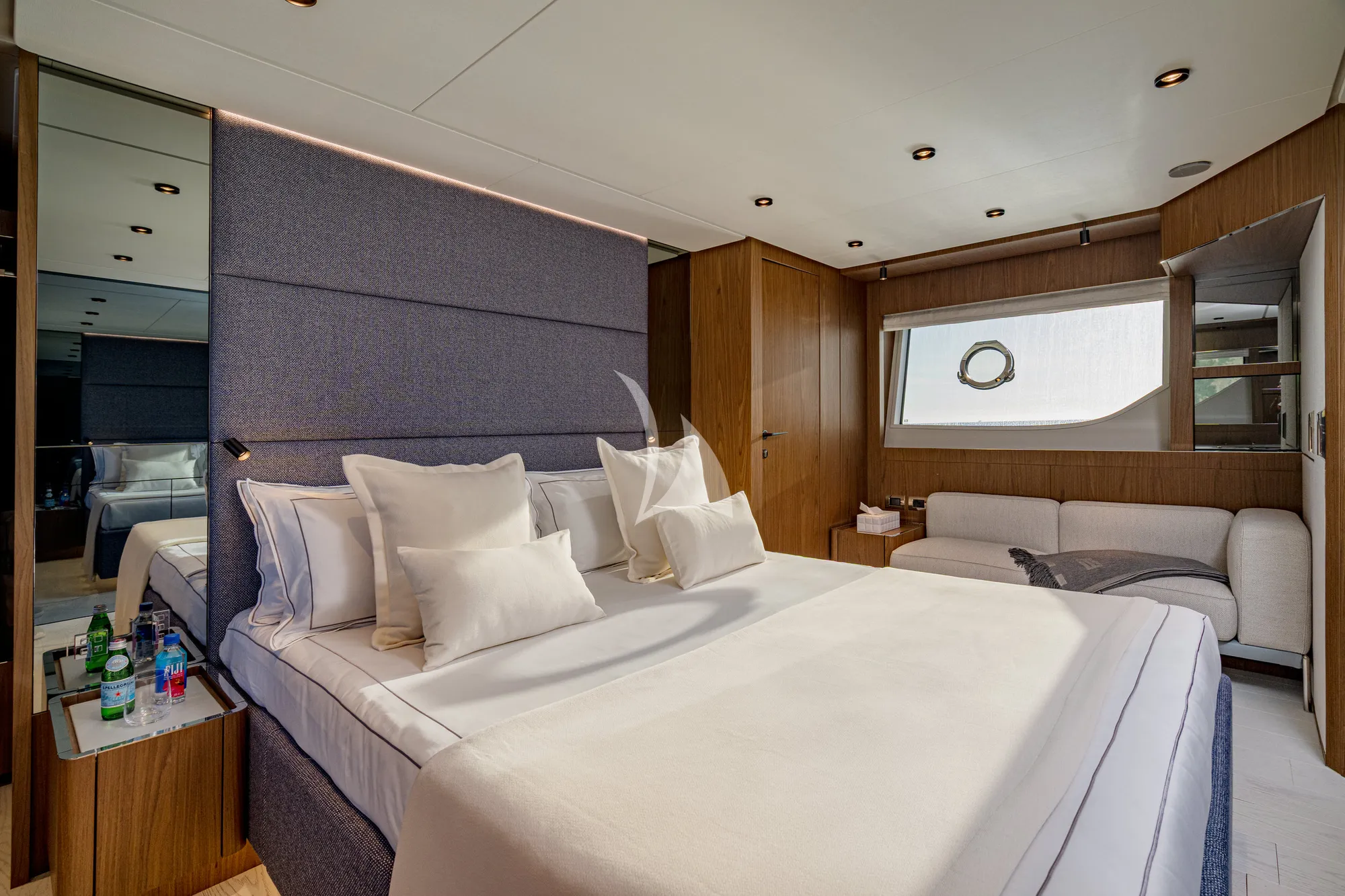 Charter Yacht SEA DIAMOND - Ferretti 780 - 4 Cabins - Naples - Capri - Positano - Amalfi Coast - Italy