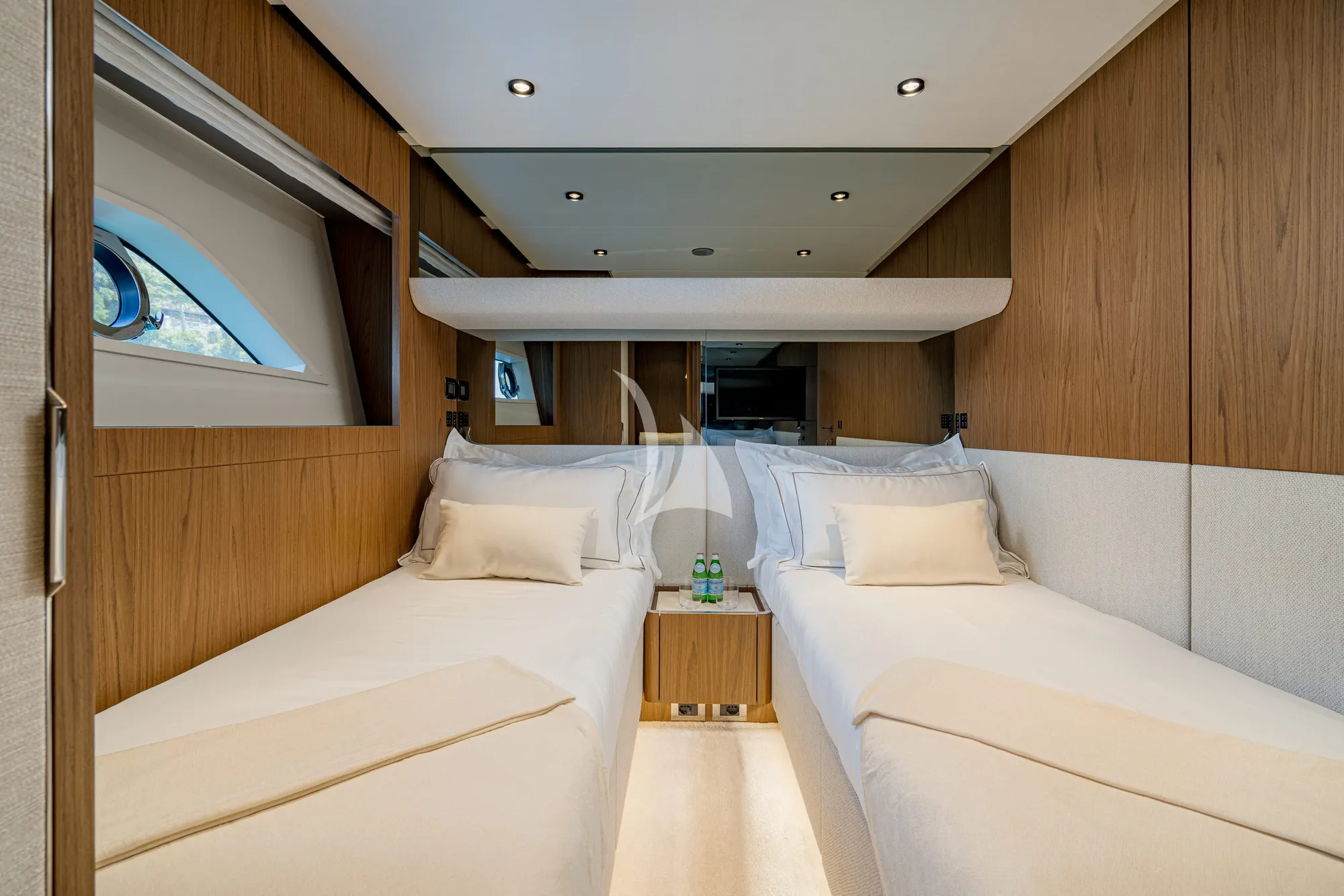 Charter Yacht SEA DIAMOND - Ferretti 780 - 4 Cabins - Naples - Capri - Positano - Amalfi Coast - Italy
