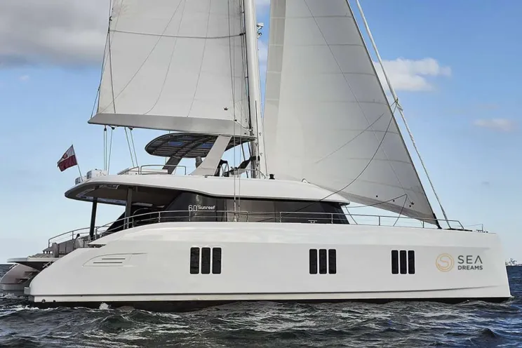Charter Yacht SEA DREAMS - Sunreef 60 - 4 Cabins - Split - Dubrovnik - Hvar - Croatia