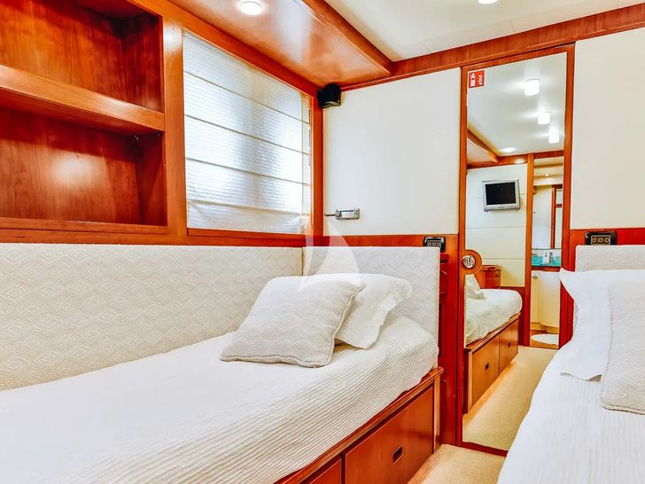 SEA LADY Dalla Pieta 80 - twin cabin 1 SEA LADY Dalla Pieta 80 - twin cabin 1
