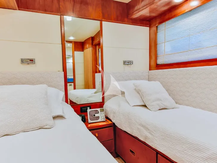 SEA LADY Dalla Pieta 80 - twin cabin 2 SEA LADY Dalla Pieta 80 - twin cabin 2