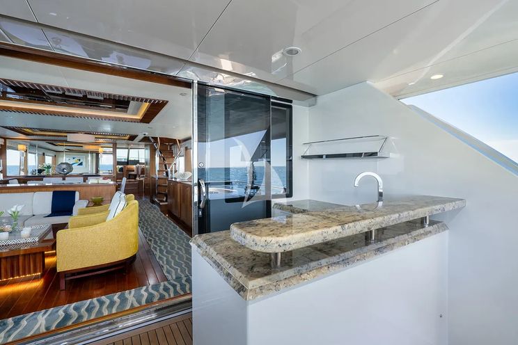 Charter Yacht SEA N SEA - Ocean Alexander 100 - 4 Cabins - Nassau - Exumas - Bahamas