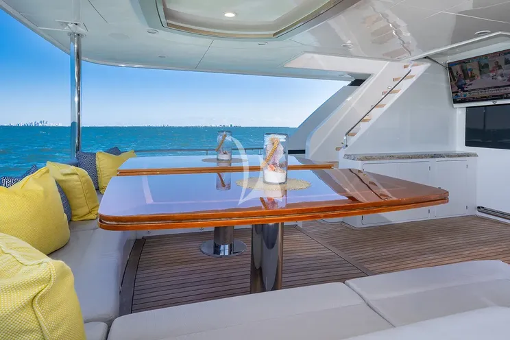 Charter Yacht SEA N SEA - Ocean Alexander 100 - 4 Cabins - Nassau - Exumas - Bahamas