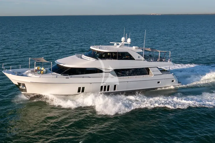 Charter Yacht SEA N SEA - Ocean Alexander 100 - 4 Cabins - Nassau - Exumas - Bahamas