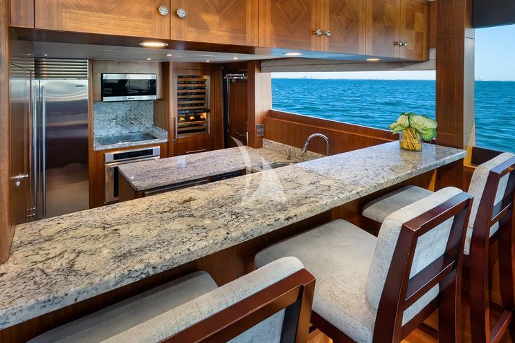 Charter Yacht SEA N SEA - Ocean Alexander 100 - 4 Cabins - Nassau - Exumas - Bahamas