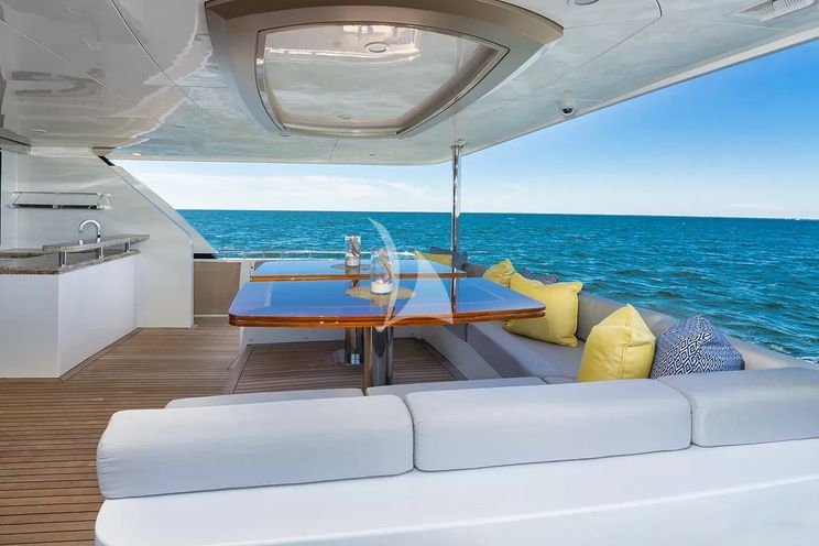 Charter Yacht SEA N SEA - Ocean Alexander 100 - 4 Cabins - Nassau - Exumas - Bahamas