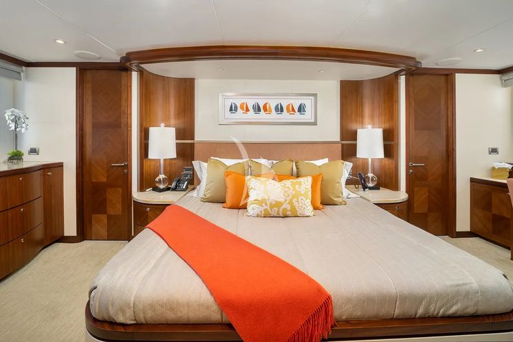 Charter Yacht SEA N SEA - Ocean Alexander 100 - 4 Cabins - Nassau - Exumas - Bahamas