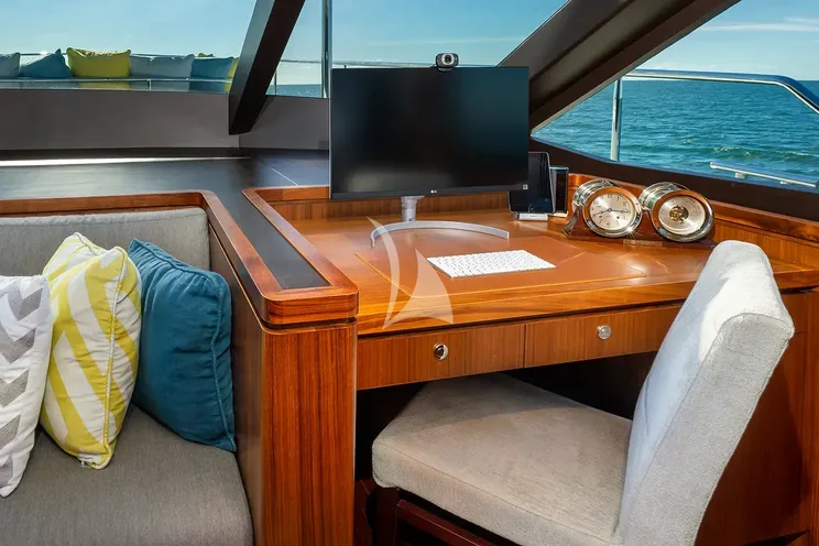 Charter Yacht SEA N SEA - Ocean Alexander 100 - 4 Cabins - Nassau - Exumas - Bahamas