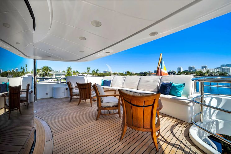 Charter Yacht SEASCAPE V - Benetti Vision 145 - 5 Cabins - Nassau - Exumas - Bahamas - Caribbean