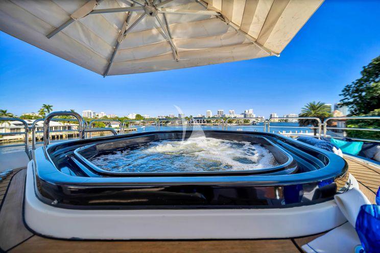 Charter Yacht SEASCAPE V - Benetti Vision 145 - 5 Cabins - Nassau - Exumas - Bahamas - Caribbean