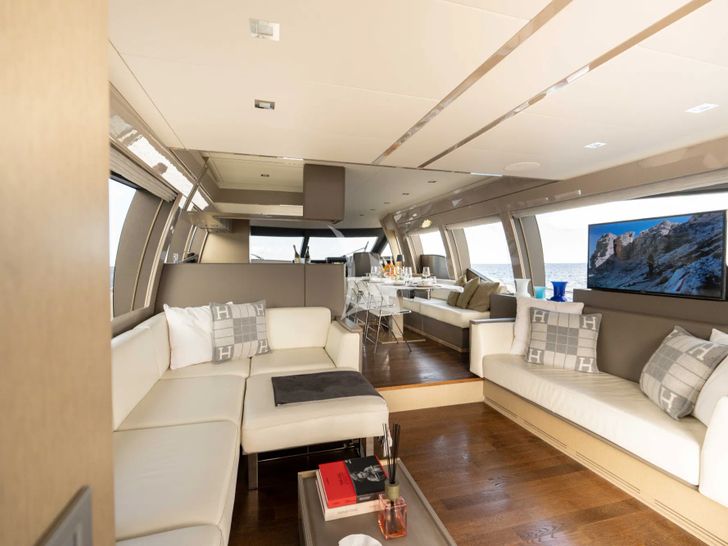 SEA SONS Ferretti 700 - saloon SEA SONS Ferretti 700 - saloon