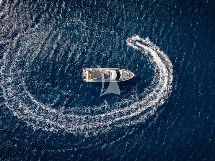 SEA SONS Ferretti 700 - top aerial shot SEA SONS Ferretti 700 - top aerial shot